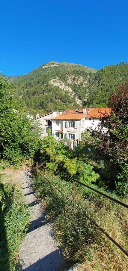 La Tiniera A Luceram - Maison Renovee 2023- Terrasse - Wifi - Village Des Creches Eksteriør bilde
